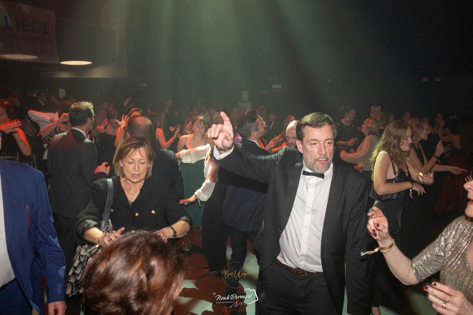 Guests in evening dress on the dance floor